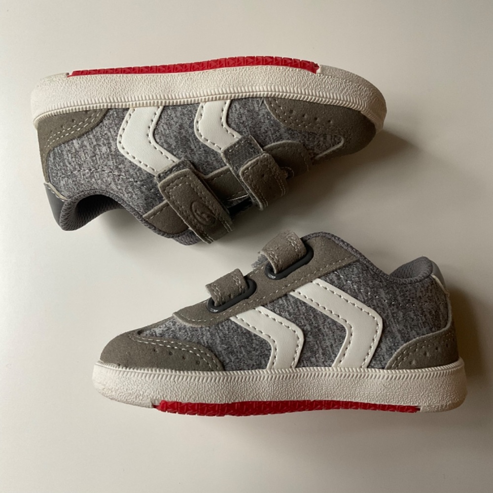 Dr. Scholl’s Kids Kameron Velcro Strap Sneaker Size 6 Toddler - Picture 4 of 8